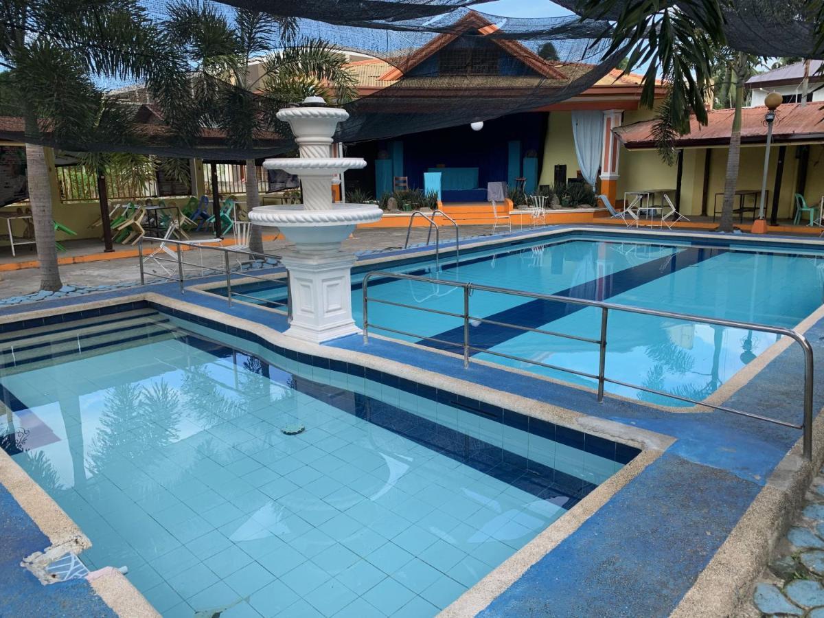 Rufina'S Leisure Center Ξενοδοχείο Tagum Εξωτερικό φωτογραφία