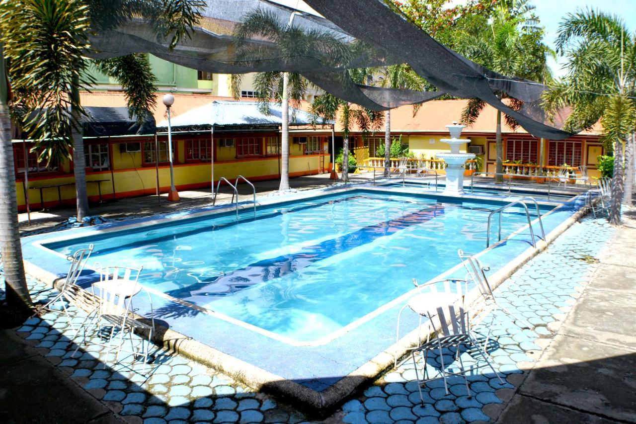 Rufina'S Leisure Center Ξενοδοχείο Tagum Εξωτερικό φωτογραφία